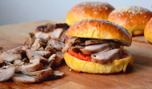VIDEO – Domaći kebab u pecivu recept