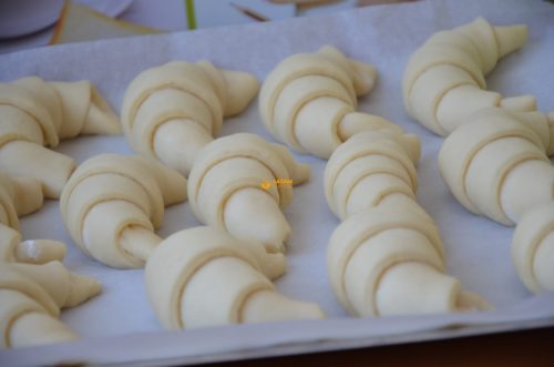 VIDEO – Crescent Cheese Rolls Kifle Sa Sirom