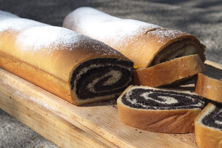 Sašina kuhinja | Makovnjača orahnjača recept | Sašina kuhinja