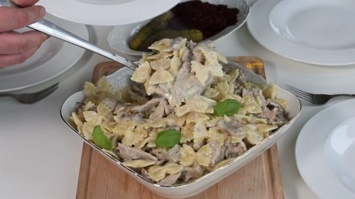 Tjestenina sa kareom i šampinjonima recept