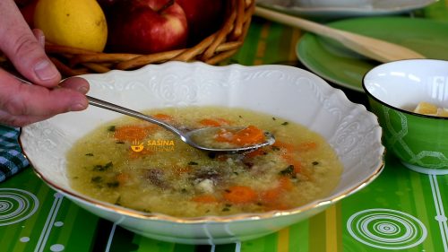 Pileća juha koja me vratila u djetinjstvo