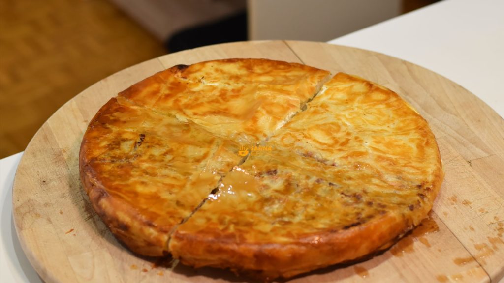 Sašina kuhinja | Obiteljski burek recept | Sašina kuhinja