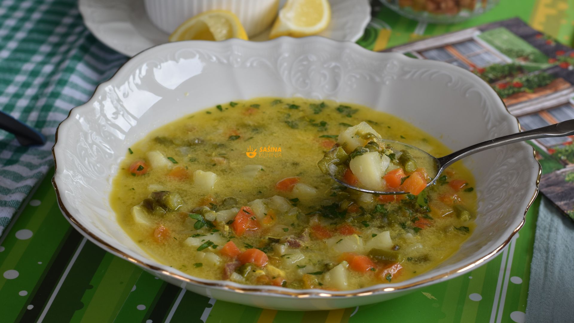 okrepljujuća juha recept od šparoga