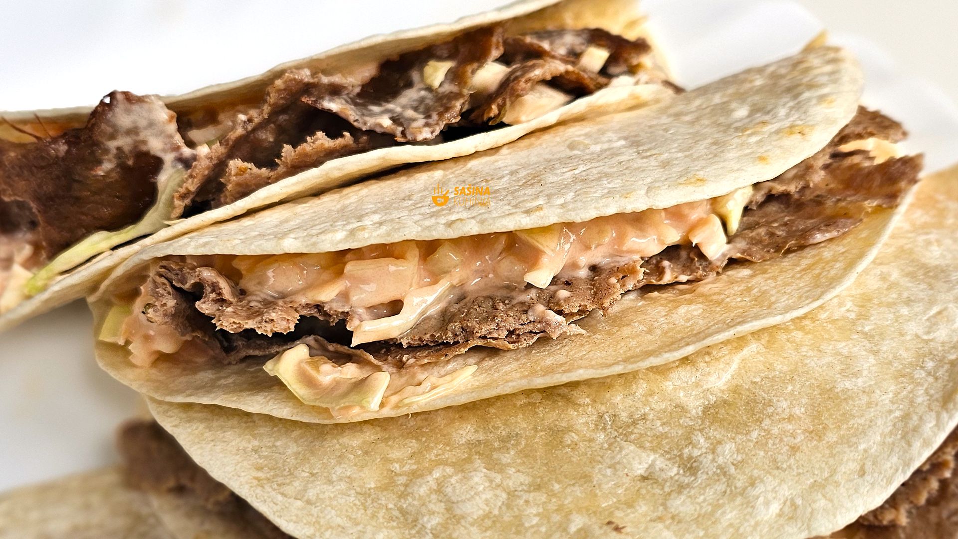 kebab recept za kebab iz pećnice s piletinom junetinom i mljevenim mesom sašina kuhinja verzija junetina