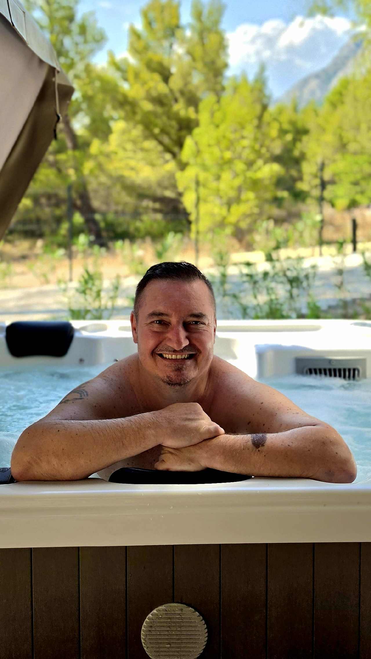 Saša Vukić Sašina kuhinja jacuzzi Pinadria Camping Resort Baško Polje